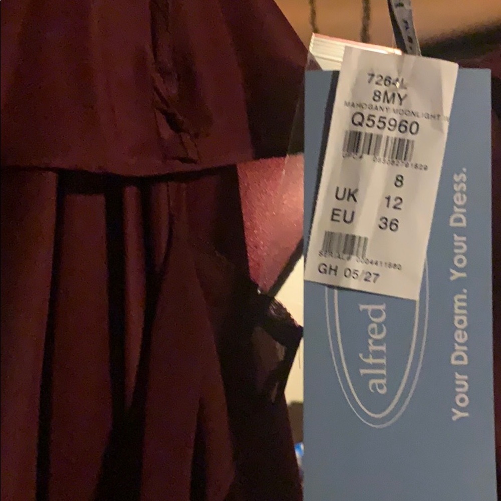 Dress - Picture 3 of 5